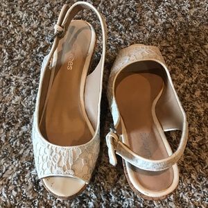 Cork and white lace wedge